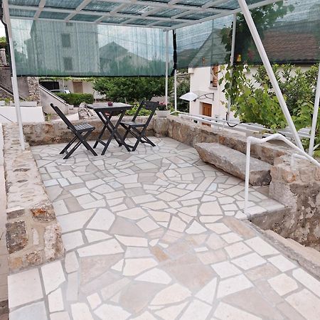 Apartman Lucija Punat Exterior foto